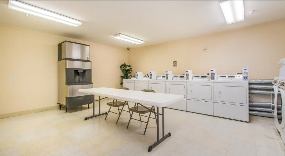 Intown Suites Extended Stay Marietta Ga - Town Center Kennesaw Buitenkant foto